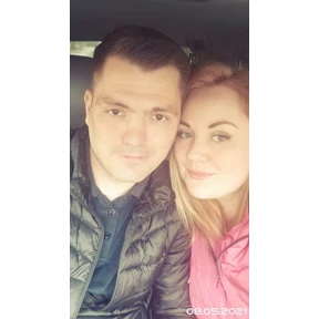Мы — стикер для MAX