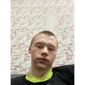 Куку — стикер для MAX