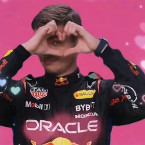 F1 — стикер для MAX