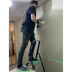 Пря — стикер для MAX
