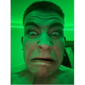Яшки — стикер для MAX