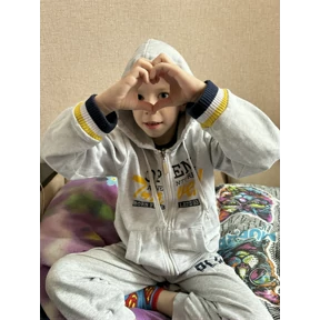 Сын — стикер для MAX