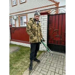Мы — стикер для MAX