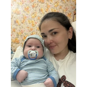 Семья — стикер для MAX