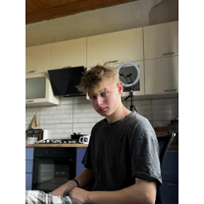 Аххахаахах — стикер для MAX