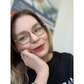 Me — стикер для MAX