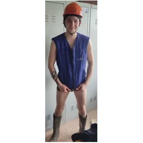 БПО — стикер для MAX