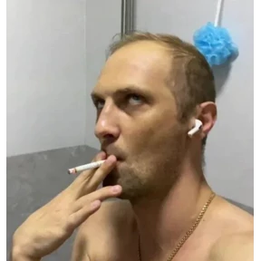Зубарев — стикер для MAX