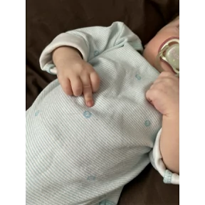 ярик — стикер для MAX