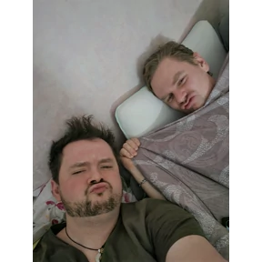 Семейные — стикер для MAX