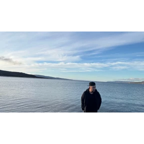 FRESHSOUND — стикер для MAX