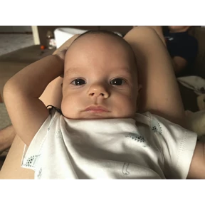Ахахах — стикер для MAX