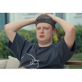 Мел — стикер для MAX