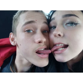 Мыыы — стикер для MAX