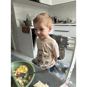 Ваня — стикер для MAX
