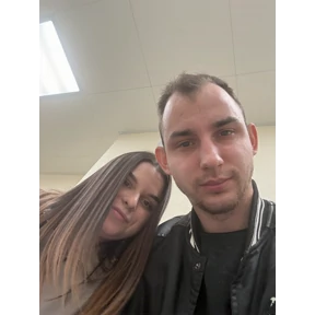 Мы — стикер для MAX