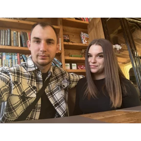 Мы — стикер для MAX