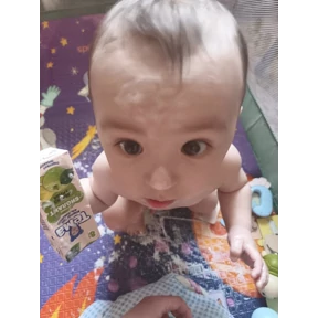 Макарундель — стикер для MAX