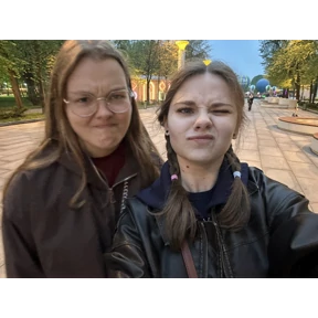 ворона и крыска — стикер для MAX