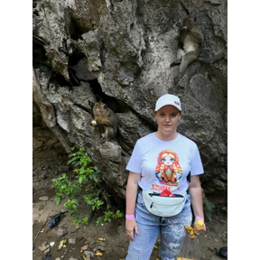 Tai — стикер для MAX