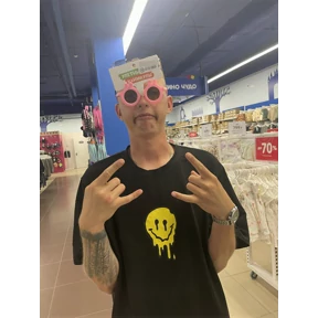 My — стикер для MAX