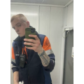My — стикер для MAX