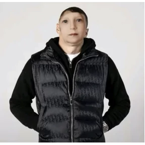 Бебра — стикер для MAX