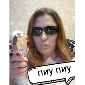 Семья — стикер для MAX