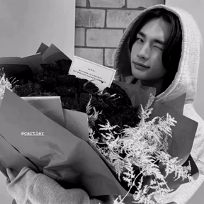 Hyunjin — стикер для MAX