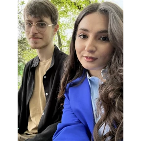 Azizam — стикер для MAX