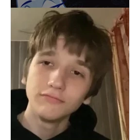 Локально — стикер для MAX