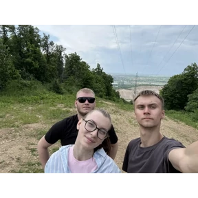 Best trio — стикер для MAX