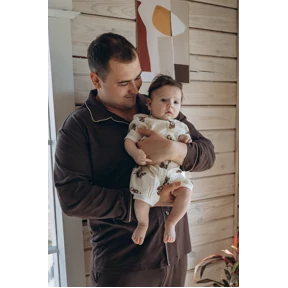 Мои — стикер для MAX