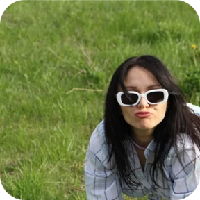Mila — стикер для MAX