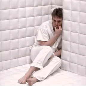 Стикер из сообщения канала