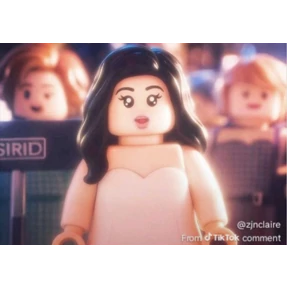 Girllss — стикер для MAX