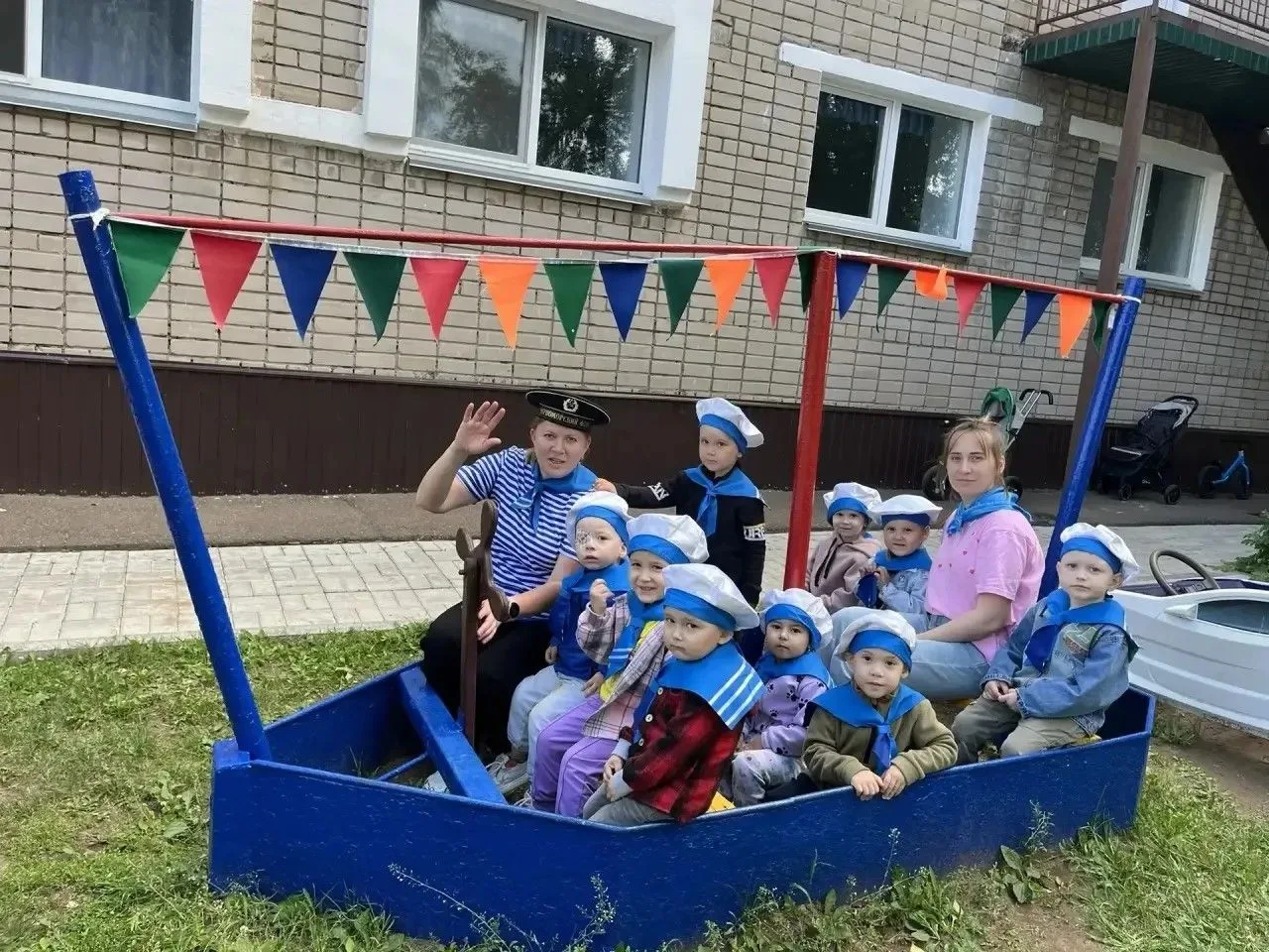 Воспитатели «Золотой Рыбки» получили грант