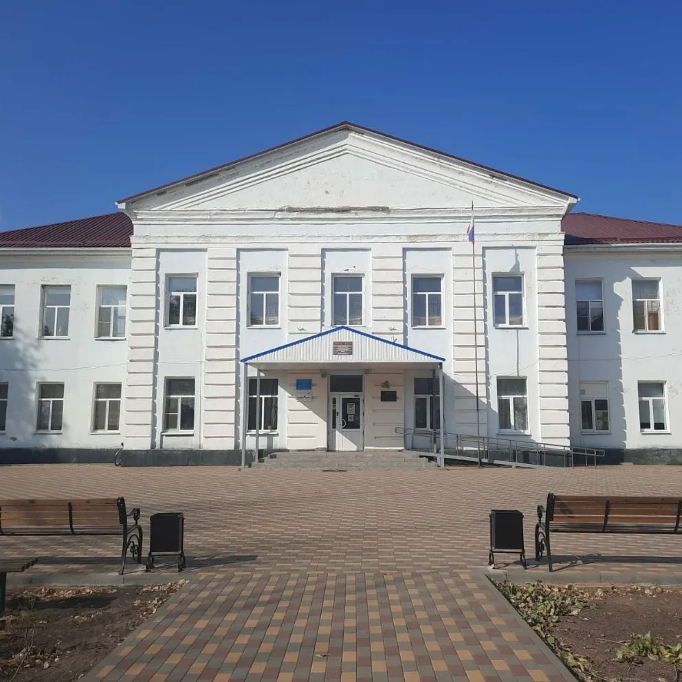 МКОУ Старомеловатская СОШ (Петропавловский район)