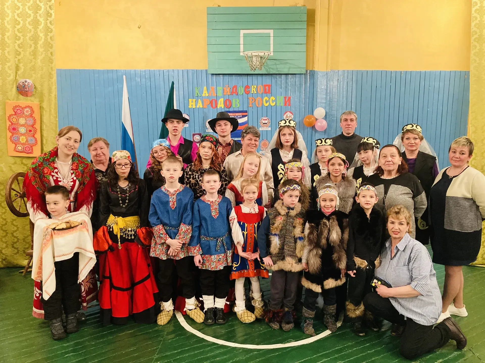 МКОУ ООШ имени В.Ф.Черных поселок Новое Устье