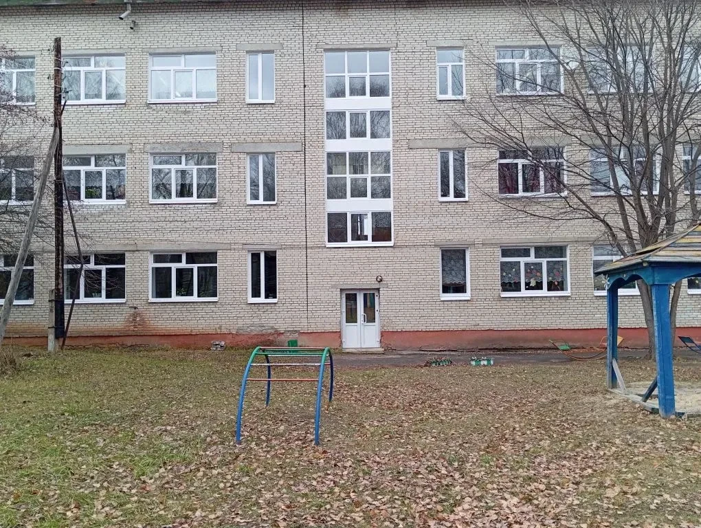 Старопичеурская школа