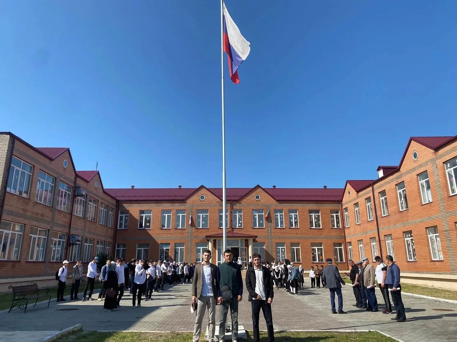 ГКОУ РД "Кировская СОШ Тляратинского района"