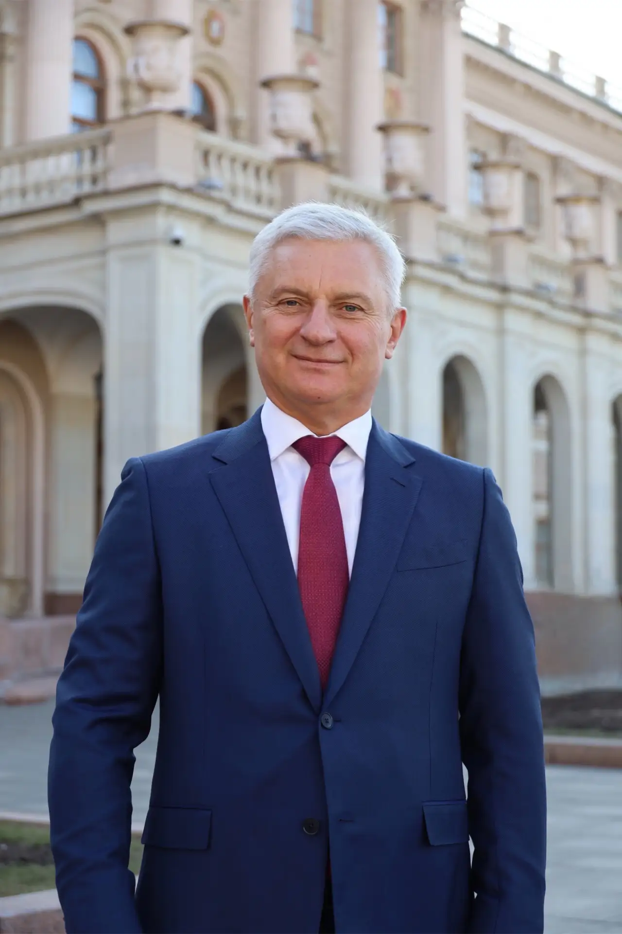 Валерий Гарнец — канал в мессенджере MAX