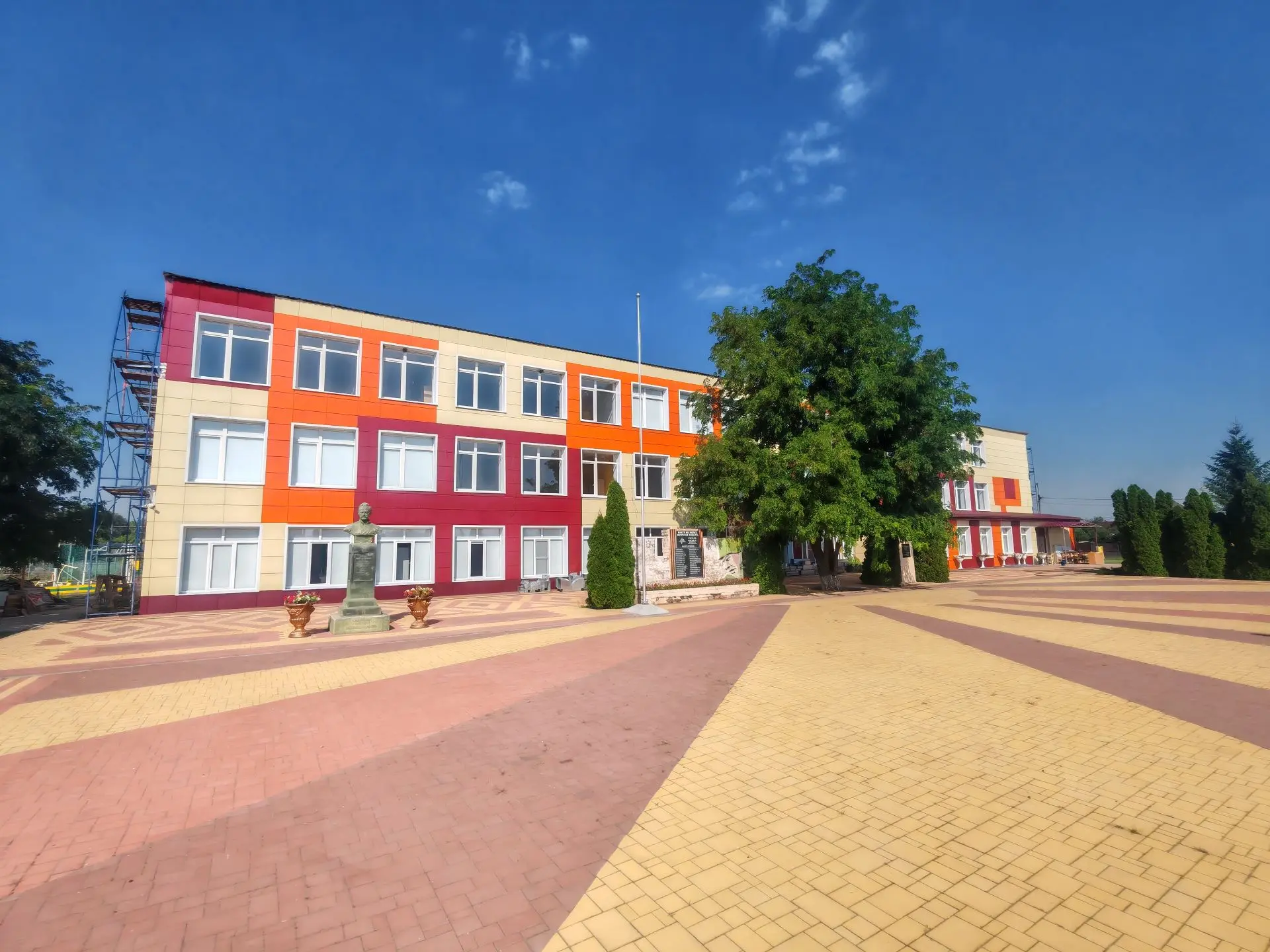 МБОУ Алексеевская СШ