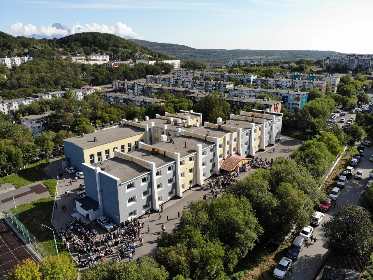 МАОУ "Средняя школа № 1" ПКГО