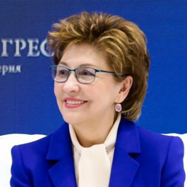 Галина Карелова — канал в мессенджере MAX