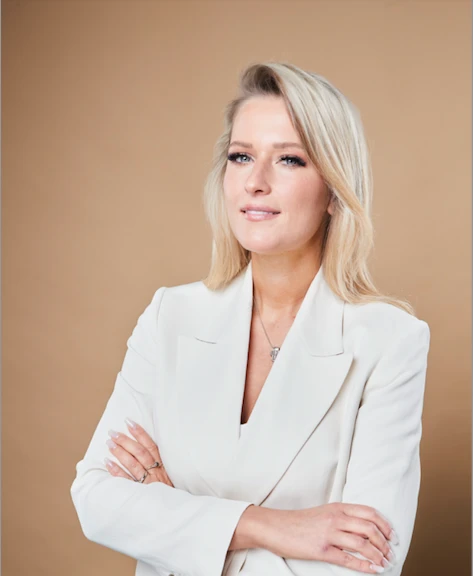 Яна Лантратова