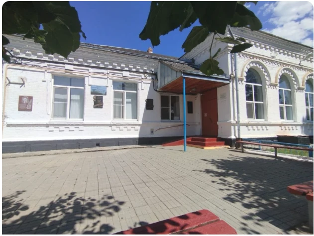 МБОУ "СОШ № 1" ст. Тбилисской