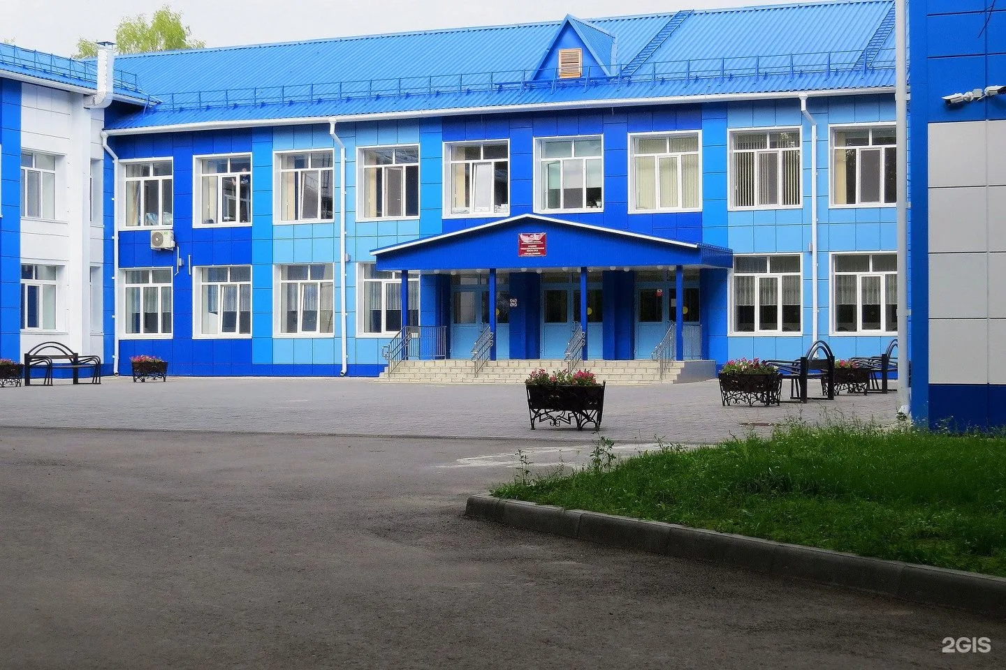 МАОУ СОШ №13  города Тюмени — канал в мессенджере MAX