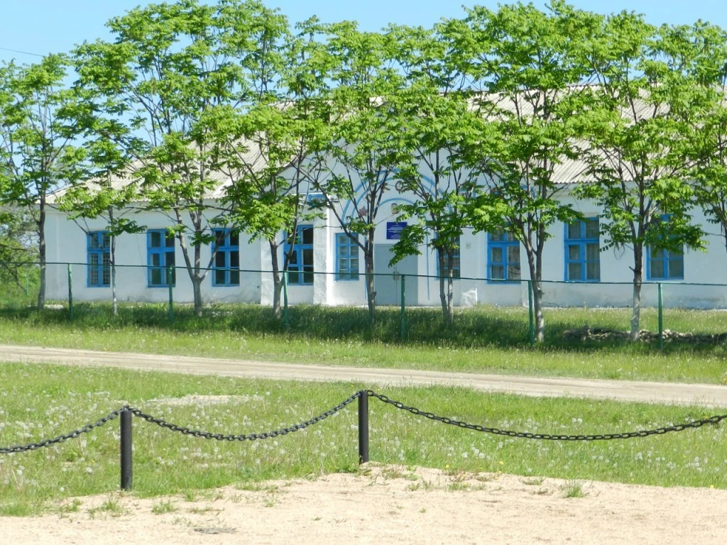 Школа с. Турий Рог