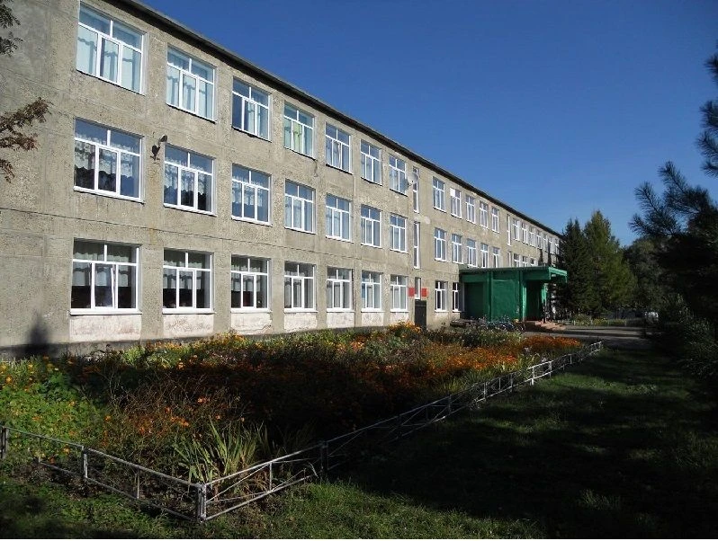 МБОУ "Верх-Ануйская СОШ им А.Н. Кузмина"